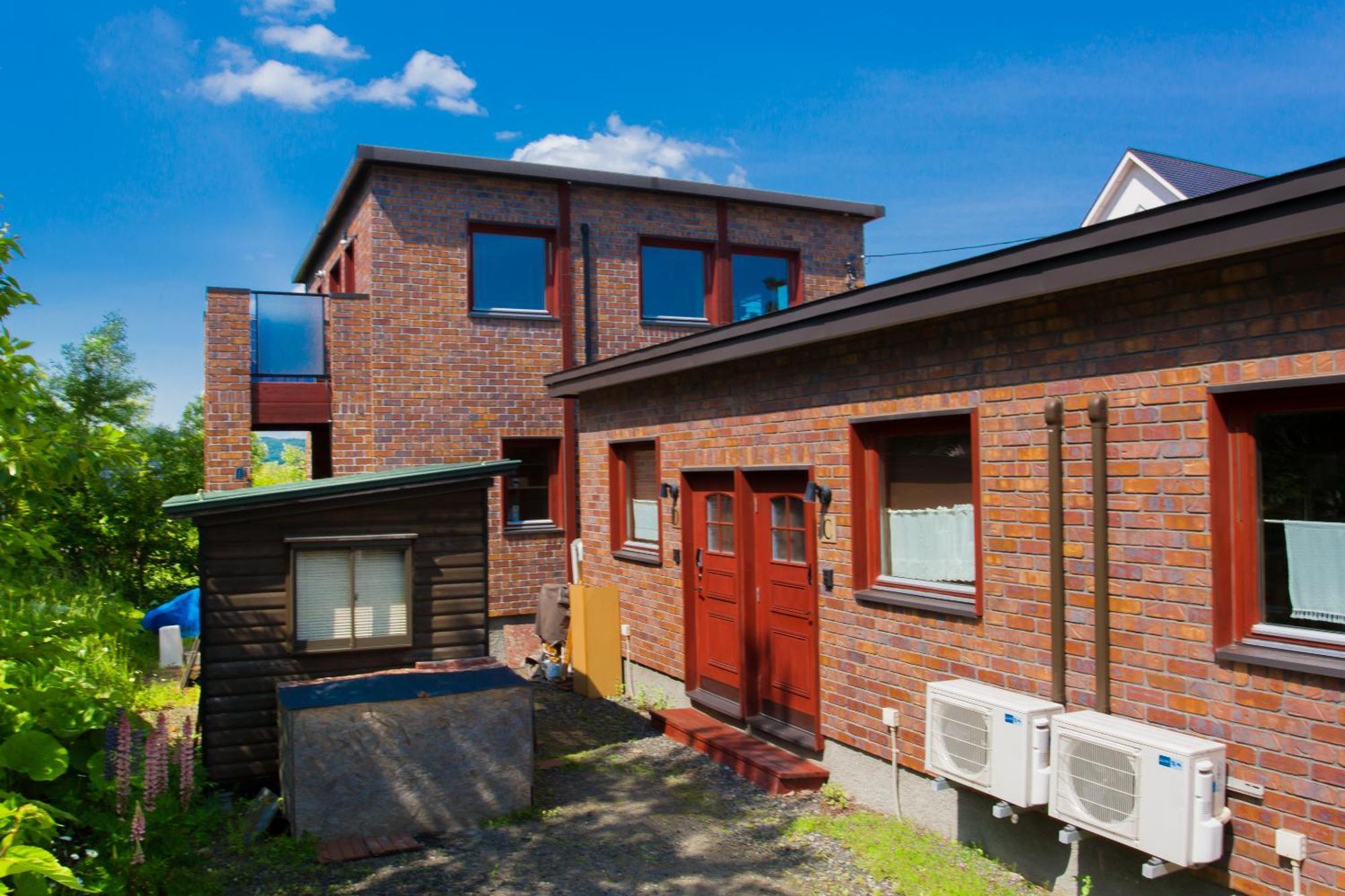 Brick House Furano Lägenhet Exteriör bild